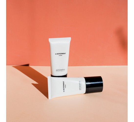 K-Bioferment Therapy Cream bodegón
