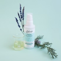 Minucell Intensive Aceite junto a lavanda