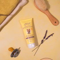 Crema facial reparadora calmante para bebés con atrezo Crema facial reparadora calmante para bebés con atrezo