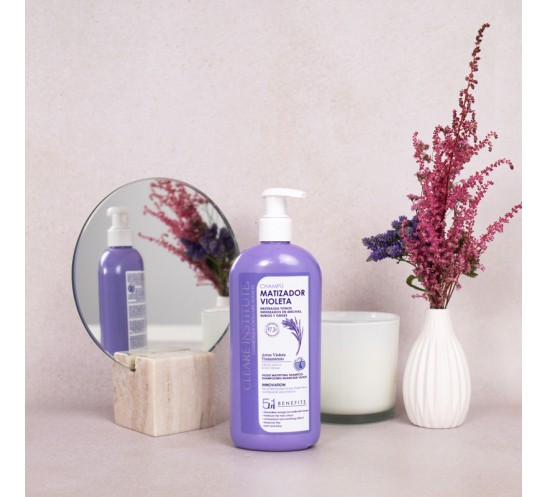 Champú matizador violeta para cabellos teñidos