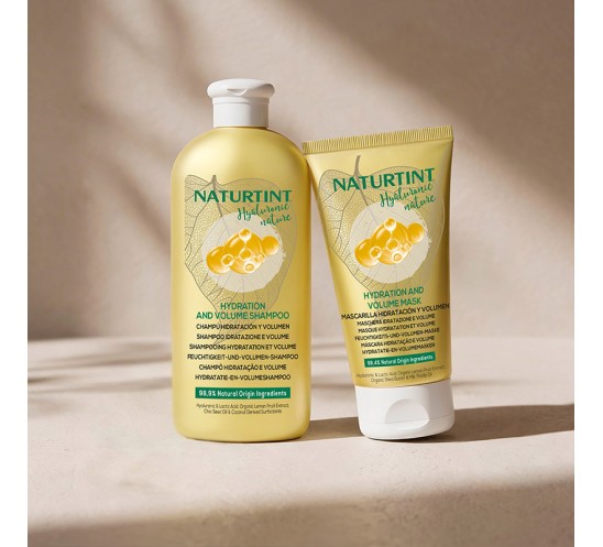 Bodegón champú y masacrilla hyaluronic