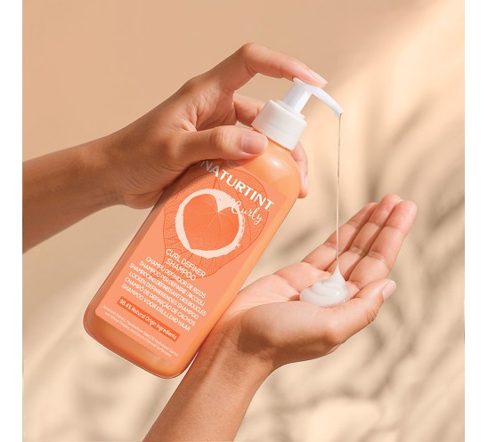 Champú curly Naturtint textura mano