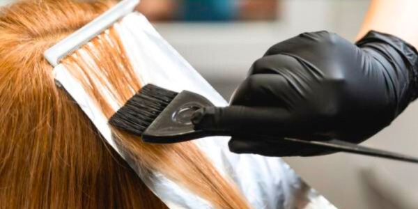 Cómo teñirse el pelo en casa como un profesional paso a paso