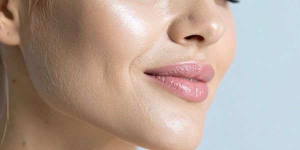 Voluminizadores De Labios Con Efecto Ácido Hialurónico, ¿Conoces Sus Beneficios?