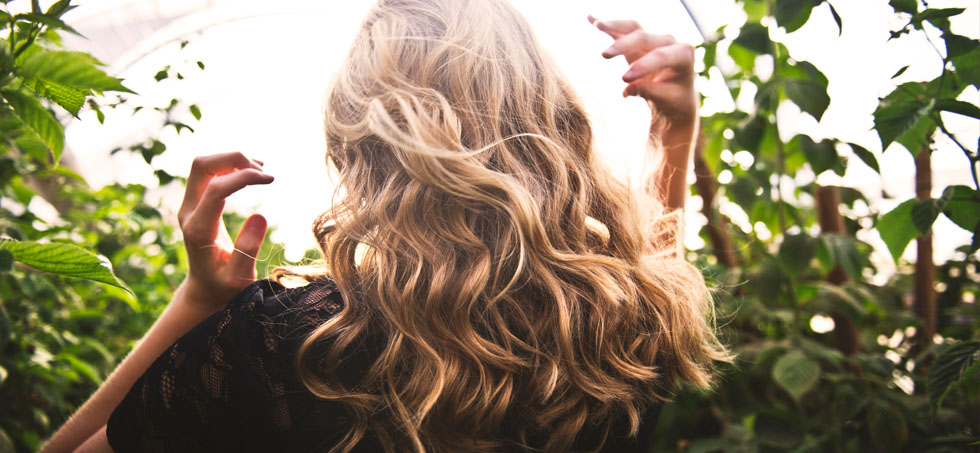 Esta primavera, frena la caída del cabello de la forma más natural
