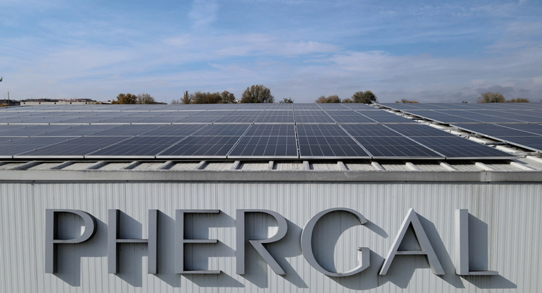Laboratorios Phergal marca la pauta en sostenibilidad con iniciativas de energía limpia y producción responsable